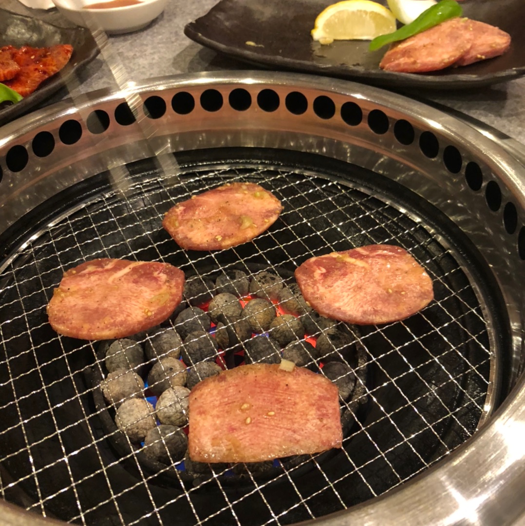 焼肉レストラン 西の屋
