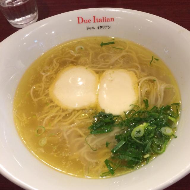 黄金の塩らぁ麺 ドゥエ イタリアン 大阪店